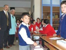 ERCAN AKBAŞ - Okulda Seçim Heyecanı