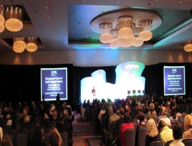 CEMAL ÖZDEMIR - Şikago`da Dünya Sağlık Turizmi Kongresi Başladı