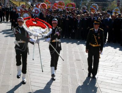 BAHATTIN ŞEKER - Bozüyük’te 29 Ekim Törenleri