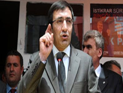 DEVLET PLANLAMA TEŞKILATı - Kalkınma Bakanlığı: Kolon kesme iddiaları gerçek dışı