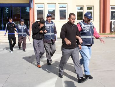 Kurbanlık alışverişinde vatandaşı sahte parayla dolandıracaklardı