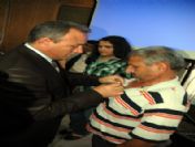 Şehit Aileleri ve Gazilere Devlet Övünç Madalyası Verildi