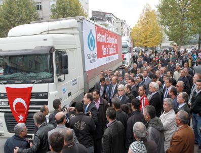 CAHIT ALTUNAY - Sultangazililer Van`a 2 Tır Daha Yardım Gönderdi