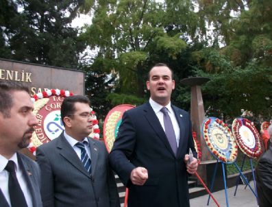 EMRE KÖPRÜLÜ - Chp’liler, Cumhuriyet Bayramı Törenlerinin İptal Edilmesini Protesto Etti