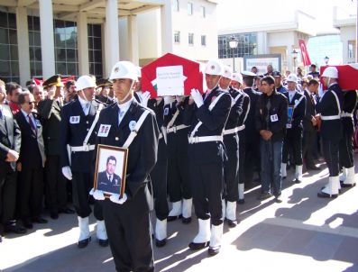 HÜSEYIN SEZGIN - Osmaniye`de Şehit Polis Memurları İçin Tören