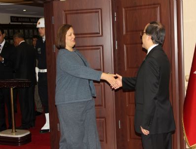 Vali Coş, Cumhuriyet Bayramı Tebriklerini Kabul Etti