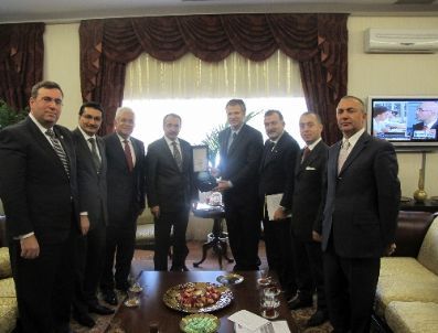 Avrupalı İşadamları, Eğitim Problemini Bakan Dinçer’e Aktardı