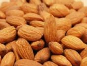 Günde 15 Çiğ Badem Zayıflatıyor