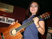 'Ruhumuz kimyası bozulmuş müziklerle beslenmekte'