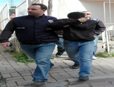 Cinayet Davasında Sevgiliye 25, Anne-kıza 10`ar Yıl Hapis