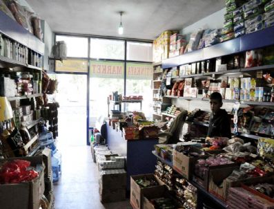 Diyarbakır`da Bir Gecede 3 İş Yeri Soyuldu