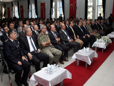 HALIL MAZıCıOĞLU - Gaziantep Pmyo 2011-2012 Eğitim ve Öğretim Yılı Törenle Açıldı