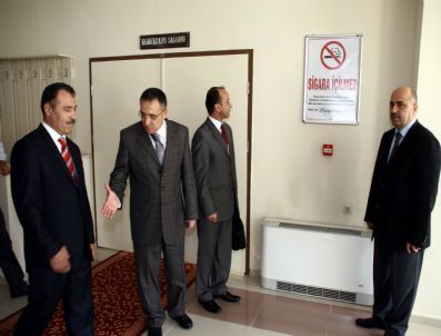 Kamu Kurumlarına Sigara Baskını