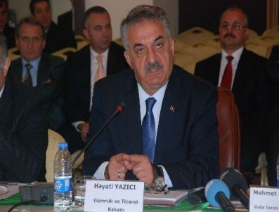 Rize’de Çay Sektörünün Sorunları Tartışıldı