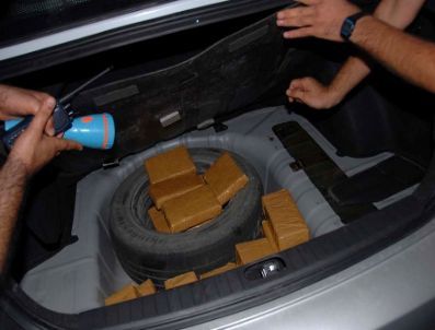 Transit `fıstıklar` Jandarmadan Geçmedi