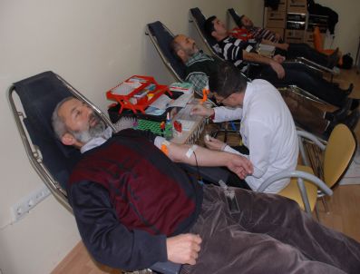 SEMERKANT - Depremzedelere Kan Bağışı