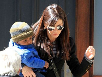 ANDY WARHOL - Sandra Bullock oğluna 14 bin dolarlık tablo aldı
