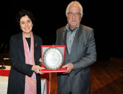 Bahadıroğlu: Mehmet Akif Arkadaşına Karşı Sözünde Durarak Hepimize Ders Veriyor