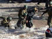 Bu kez nehirde eylem yaptılar