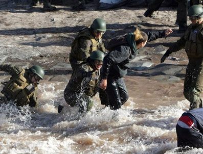 Bu kez nehirde eylem yaptılar