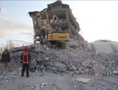 KOCA YUSUF - Erciş’teki İstanbul İtfaiyesi, Görev Değişimi Yapıyor