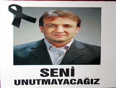EKREM BALLı - Eskişehirspor Yönetim Kurulu Üyesi Salim Kartal Vefat Etti