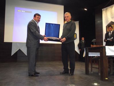 KEMALETTİN YILMAZ - Gediz`de Yapı Malzemeleri Konferansı Düzenlendi