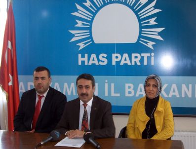 Has Parti 1 Yaşında