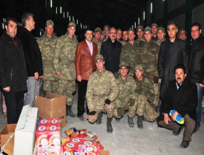 RAMAZAN FANI - Vali Karaloğlu, Depremzedeleri Ziyaret Etti