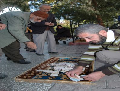 Van İçin Malatya`daki Camilerde 51 Bin Tl Toplandı