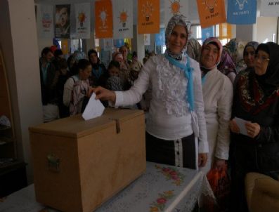 AHMET GENÇ - Ak Parti Kongresine Chp’liler De Katıldı