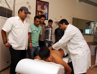 YEŞILBAYıR - Asmek`te Ders Zili Çaldı