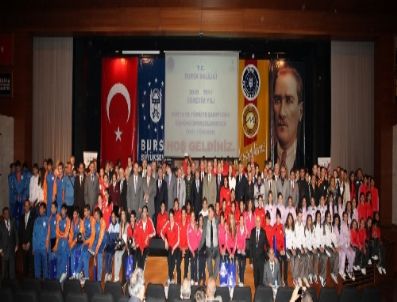 ATILLA GÜLSAR - Bursa’nın Şampiyon Öğrencileri Ödüllendirildi