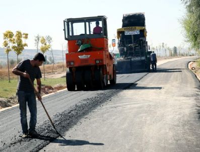 ALİ ÇETİNKAYA - Eskişehir Büyükşehir Belediyesinin Asfalt Çalışmaları Sürüyor