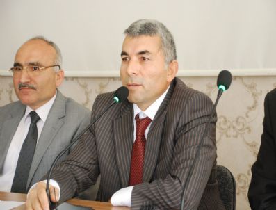 Kaymakam Atmaca`nın Önceliği Eğitim