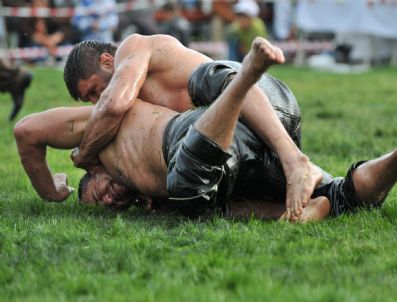 NURETTIN TURSUN - Kırkpınar Güreşleri Döşemealtı’na Taşınıyor