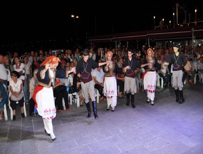 GIRIT - Atalarının Topraklarında Eğlendiler