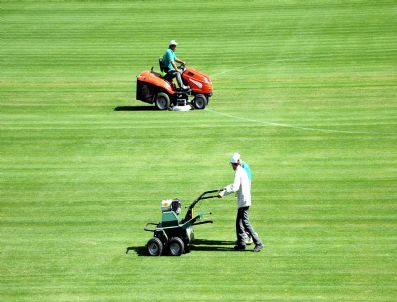 BURSA ATATÜRK STADYUMU - Atatürk Stadı’nın Zemini Bakıma Alındı