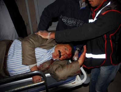 Başkale`de Trafik Kazası: 4 Ölü