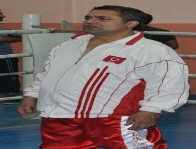 NURULLAH ERTAŞ - Dünya Büyükler Kick Boks Şampiyonası