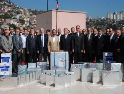 SABIT KAYA - İzmit Belediye Başkanı Nevzat Doğan: 