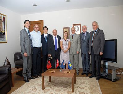 KAMIL KıCıROĞLU - Kosovalılar Mersin`de