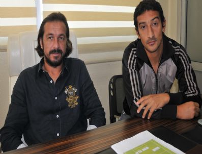 SERHAT AKıN - Yusuf Şimşek Atıyor, Turgutlu Coşuyor