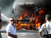 45 yolcu yanmaktan son anda kurtuldu