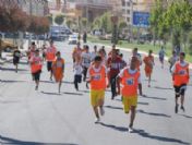 Karaköprü Belediyesi Spor Şöleni Atletizm Koşusu İle Devam Ediyor