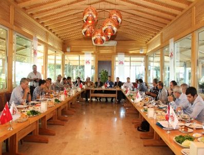 NURETTIN TURSUN - Nar Festivalinde 500 Pehlivan Kıran Kırana Güreşecek