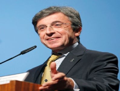 Özince: İsrail`in Puanı Türkiye`den Neden Dört Derece Daha Yüksek?