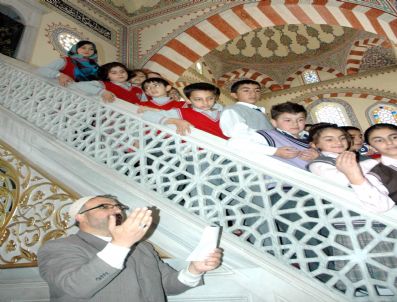 Van`da Camiler ve Din Görevlileri Haftası