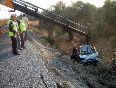 Balıkesir'de Trafik Kazası: 2 Ölü, 1 Yaralı
