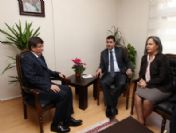 Dışişleri Bakanı Davutoğlu: 'önce Fransa`nın Kendi Tarihiyle Yüzleşmesinde Fayda Var'